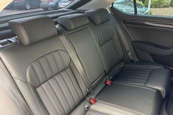 Skoda Superb 2.0 TSI 280 Laurin + Klement 4x4 5dr DSG