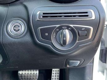 Mercedes-Benz C-Class C220d AMG Line 4dr 9G-Tronic