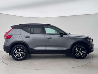 Volvo XC40 2.0 D4 [190] R DESIGN 5dr AWD Geartronic