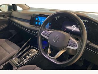 Volkswagen Golf 1.5 eTSI Style 5dr DSG