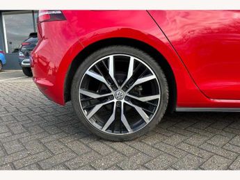 Volkswagen Golf 2.0 TDI GTD 5dr DSG [Nav]