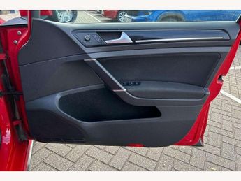 Volkswagen Golf 2.0 TDI GTD 5dr DSG [Nav]