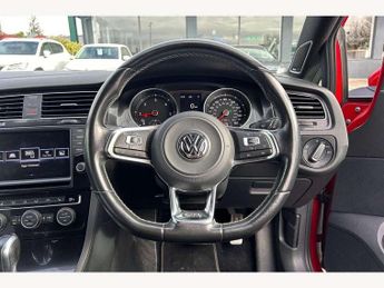 Volkswagen Golf 2.0 TDI GTD 5dr DSG [Nav]