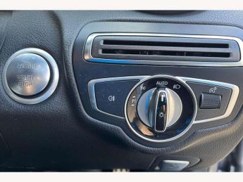 Mercedes-Benz C-Class Estate C220d AMG Line Premium 5dr Auto
