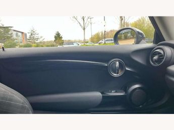 MINI Hatchback 1.5 Cooper II 3dr Auto