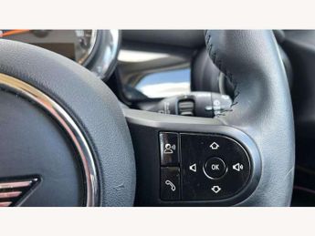 MINI Hatchback 5dr 1.5 Cooper Classic 5dr Auto
