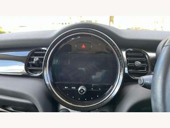 MINI Hatchback 5dr 1.5 Cooper Classic 5dr Auto