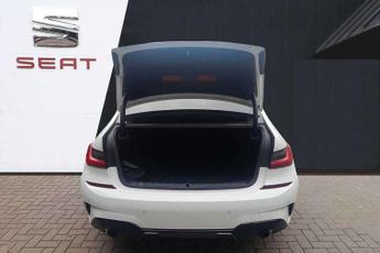 BMW 3 Series 318d MHT M Sport 4dr Step Auto