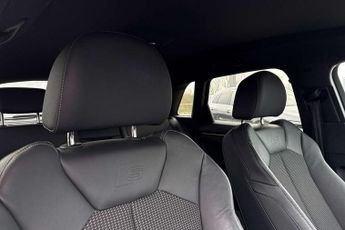 Audi Q3 40 TFSI Quattro S Line 5dr S Tronic