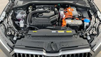 Skoda Superb Estate 1.5 TSI iV SE Technology DSG 5dr