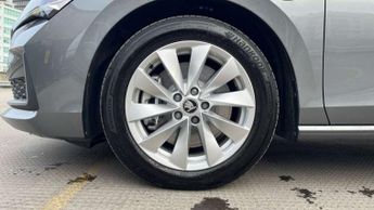 Skoda Superb Estate 1.5 TSI iV SE Technology DSG 5dr