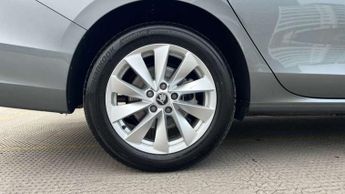 Skoda Superb Estate 1.5 TSI iV SE Technology DSG 5dr