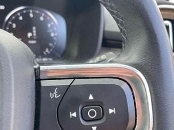 Volvo XC40 Recharge 1.5 T5 Recharge PHEV Inscription Pro 5dr Auto