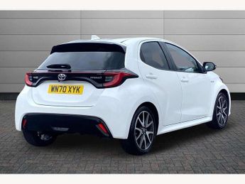 Toyota Yaris 1.5 Hybrid Dynamic 5dr CVT