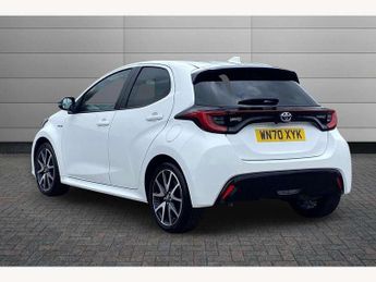 Toyota Yaris 1.5 Hybrid Dynamic 5dr CVT