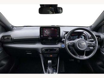 Toyota Yaris 1.5 Hybrid Dynamic 5dr CVT