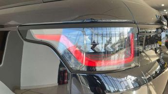 Land Rover Range Rover Sport 3.0 D300 HSE Dynamic Black 5dr Auto