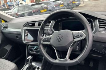Volkswagen Tiguan 1.4 TSI eHybrid Life 5dr DSG