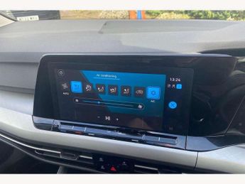 Volkswagen Golf 1.5 eTSI 150 Life 5dr DSG