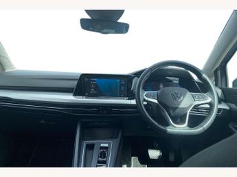 Volkswagen Golf 1.5 eTSI 150 Life 5dr DSG