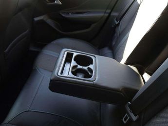 Peugeot 308 1.2 PureTech Allure Premium 5dr EAT8