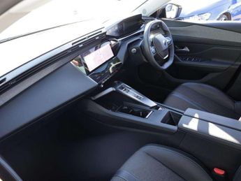 Peugeot 308 1.2 PureTech Allure Premium 5dr EAT8
