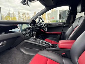 Porsche Macan S 5dr PDK