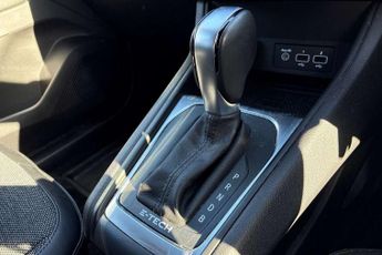 Renault Captur 1.6 E-Tech full hybrid 145 Rive Gauche 5dr Auto