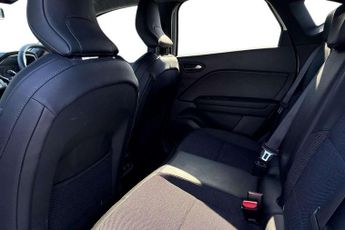 Renault Captur 1.6 E-Tech full hybrid 145 Rive Gauche 5dr Auto