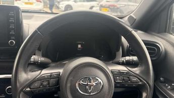 Toyota Yaris Cross 1.5 Hybrid Design 5dr CVT
