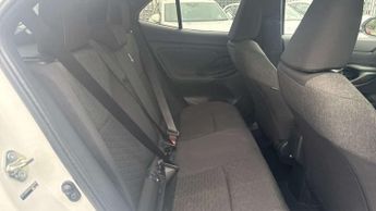Toyota Yaris Cross 1.5 Hybrid Design 5dr CVT