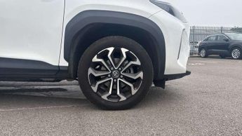 Toyota Yaris Cross 1.5 Hybrid Design 5dr CVT