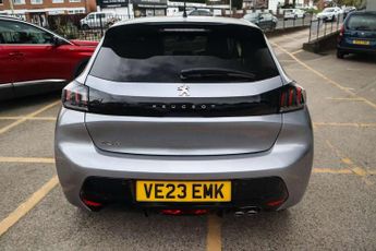 Peugeot 208 1.2 PureTech 130 Allure Premium + 5dr EAT8