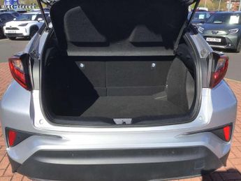 Toyota C-HR 1.8 Hybrid Design 5dr CVT