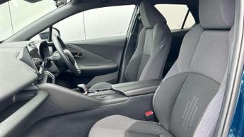 Toyota C-HR 1.8 Hybrid Design 5dr CVT