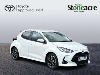 Toyota Yaris 1.5 Hybrid Design 5dr CVT