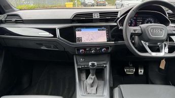 Audi Q3 35 TFSI Black Edition 5dr S Tronic [20" Alloy]