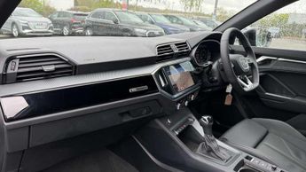 Audi Q3 35 TFSI Black Edition 5dr S Tronic [20" Alloy]