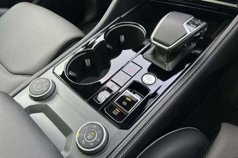 Volkswagen Touareg 3.0 V6 TDI 4Motion 286 Black Edition 5dr Tip Auto