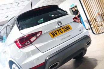 SEAT Arona 1.0 TSI 115 FR Black Edition 5dr DSG