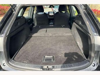 Toyota Corolla Touring Sport 1.8 VVT-i Hybrid Icon Tech 5dr CVT