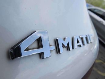 Mercedes-Benz GLC GLC 300 4Matic AMG Line Premium Plus 5dr 9G-Tronic