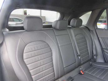 Mercedes-Benz GLC GLC 300 4Matic AMG Line Premium Plus 5dr 9G-Tronic