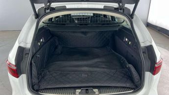 Jaguar XF Sportbrake 2.0i Portfolio 5dr Auto