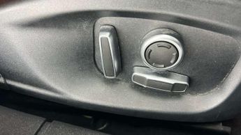 Jaguar XF Sportbrake 2.0i Portfolio 5dr Auto