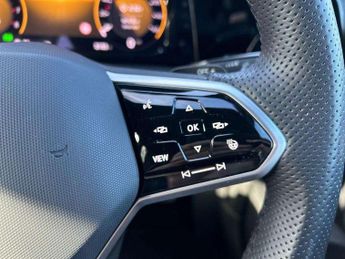 Volkswagen Golf 1.5 eTSI 150 Black Edition 5dr DSG