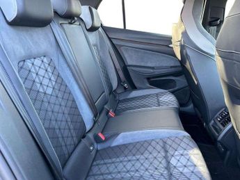 Volkswagen Golf 1.5 eTSI 150 Black Edition 5dr DSG