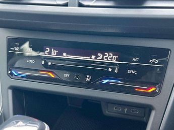 Volkswagen Polo 1.0 TSI R-Line 5dr DSG