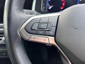 Volkswagen Polo 1.0 TSI R-Line 5dr DSG