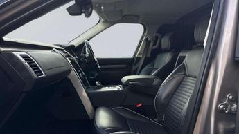 Land Rover Discovery 3.0 D300 HSE Commercial Auto
